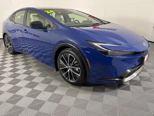 2024 Toyota Prius XLE