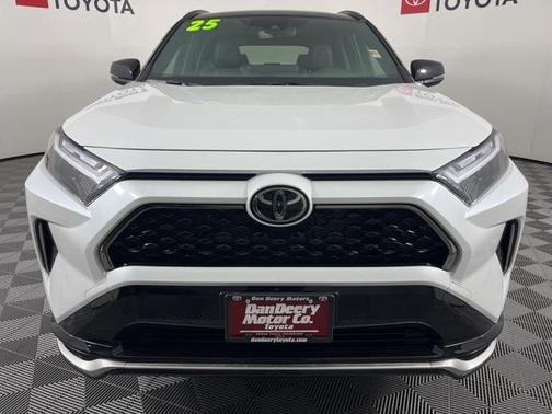 2025 Toyota RAV4 Hybrid SE