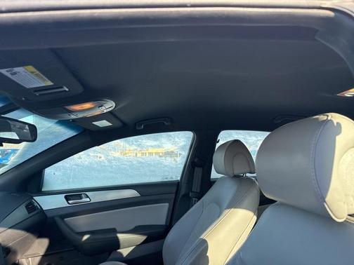2017 Hyundai SONATA Sport 2.0T