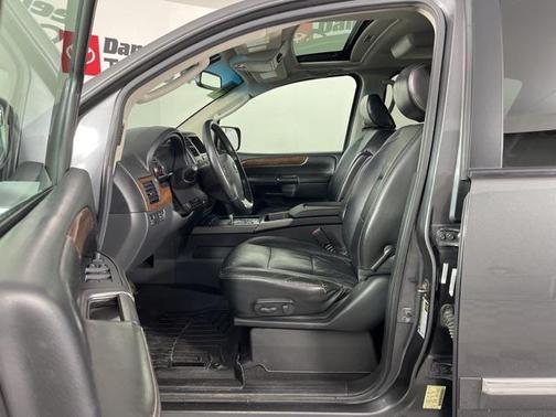 2011 Nissan Armada Platinum