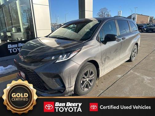 2025 Toyota Sienna XSE 7 Passenger