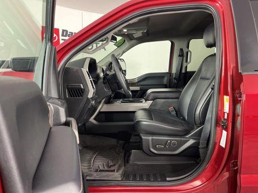 Ruby Red Metallic Tinted Clearcoat 2019 Ford F-250 Lariat