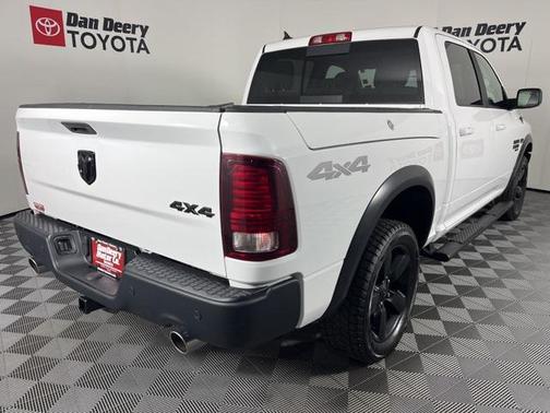 2019 RAM 1500 SLT