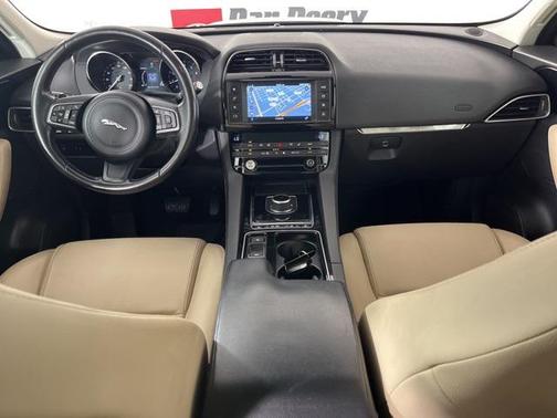 2018 Jaguar F-PACE 35t Premium