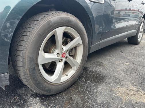 2018 Jaguar F-PACE 35t Premium