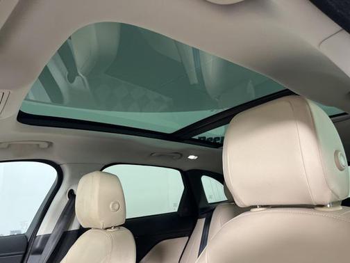 2018 Jaguar F-PACE 35t Premium