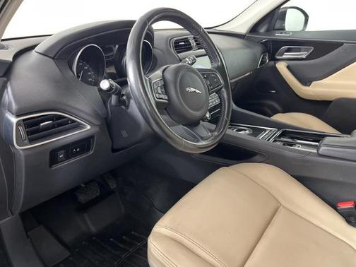 2018 Jaguar F-PACE 35t Premium