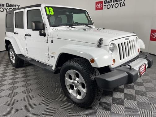 2013 Jeep Wrangler Unlimited Sahara