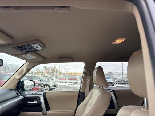 2017 Toyota 4Runner SR5 Premium