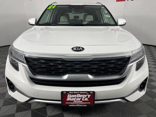 Snow White Pearl 2021 Kia Seltos EX