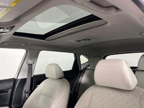 Snow White Pearl 2021 Kia Seltos EX