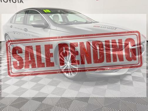 2018 Buick Regal Sportback Essence