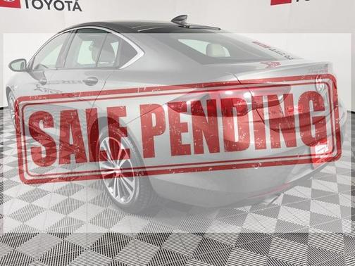 2018 Buick Regal Sportback Essence