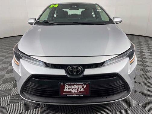 Classic Silver Metallic 2024 Toyota Corolla LE