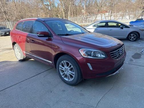 2015 Volvo XC60 T5 Platinum