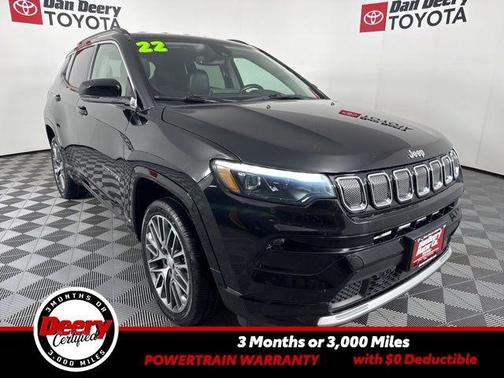 Diamond Black Crystal Pearlcoat 2022 Jeep Compass Limited