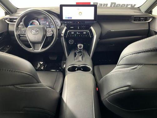Black 2024 Toyota Venza XLE