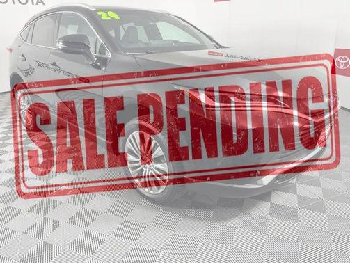 Black 2024 Toyota Venza XLE