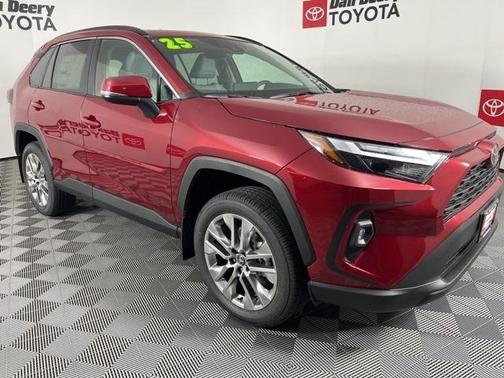 2025 Toyota RAV4 XLE Premium