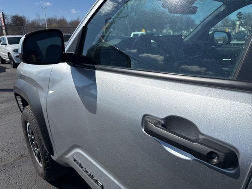 2024 Toyota Tacoma TRD Off Road