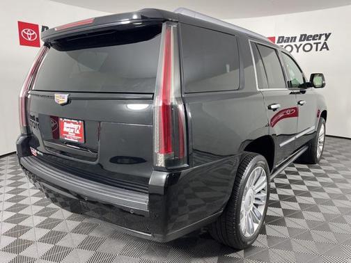 2016 Cadillac Escalade Platinum
