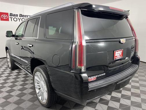 2016 Cadillac Escalade Platinum