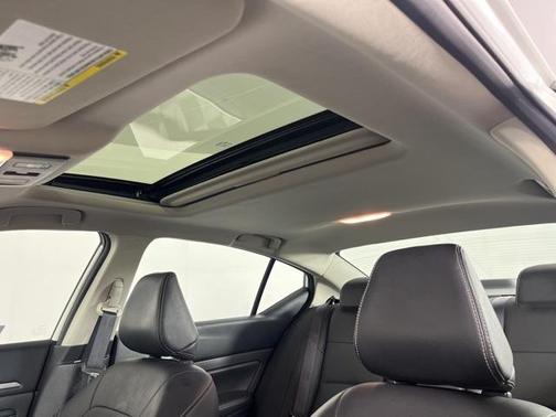 2022 Nissan Altima Platinum Intelligent AWD