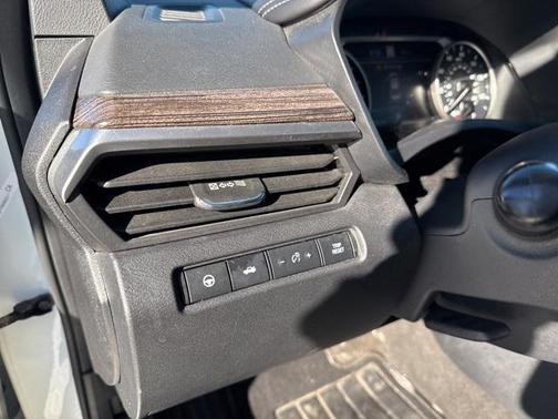 2022 Nissan Altima Platinum Intelligent AWD