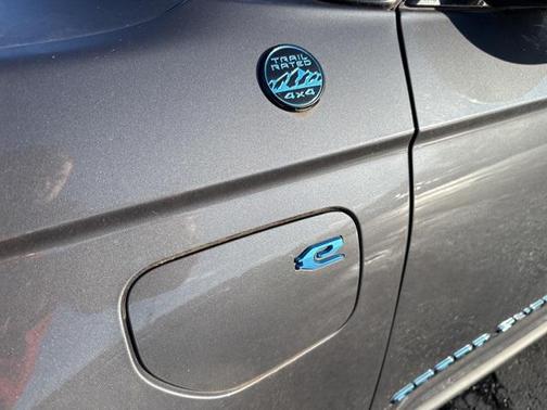 2023 Jeep Grand Cherokee 4xe Trailhawk