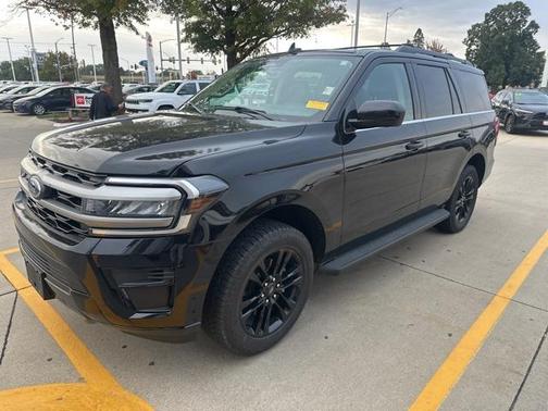 2024 Ford Expedition XLT