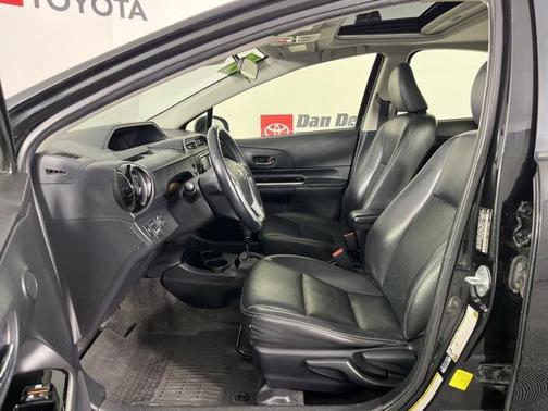 2017 Toyota Prius c Four