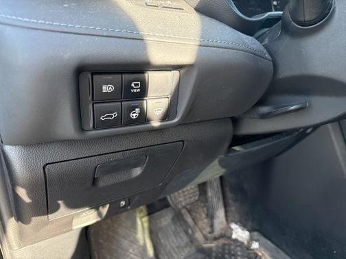 Midnight Black Metallic 2021 Toyota Highlander Limited