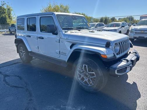 2024 Jeep Wrangler 4-Door Sahara 4x4