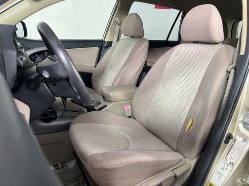 Tan 2008 Toyota RAV4 Base