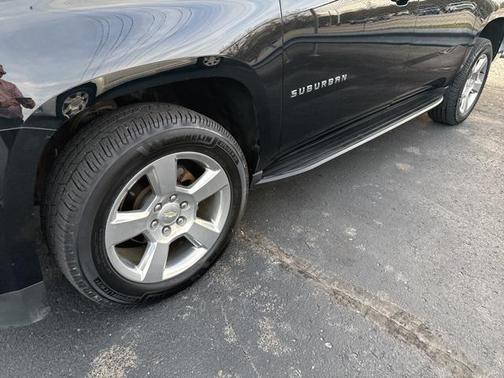 2020 Chevrolet Suburban LT