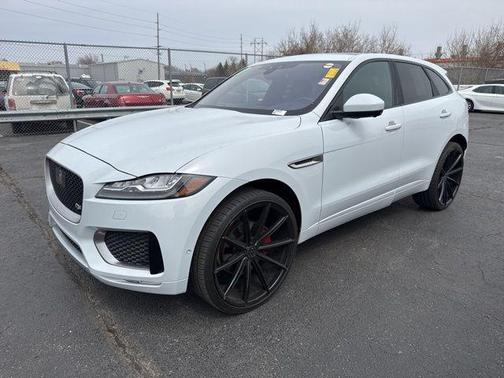 Polaris White 2017 Jaguar F-PACE S