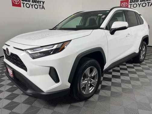 0040 2024 Toyota RAV4 XLE