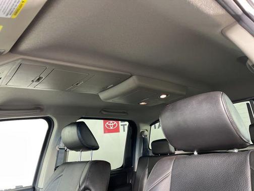 2011 Nissan Titan SL