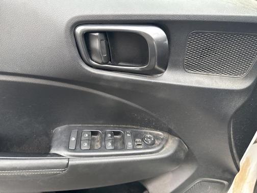 2022 Hyundai VENUE Limited