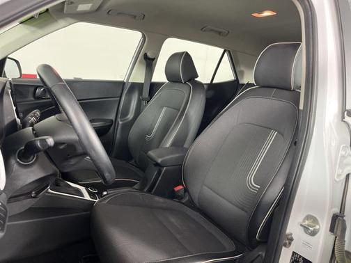 2022 Hyundai VENUE Limited