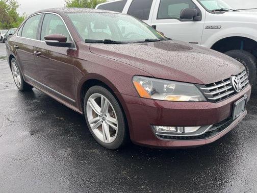 Maroon 2013 Volkswagen Passat 2.0 TDI SEL Premium