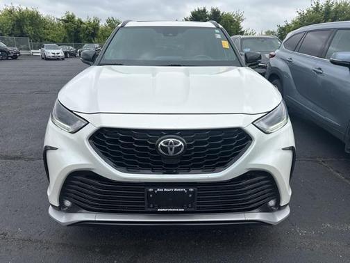 2021 Toyota Highlander XSE