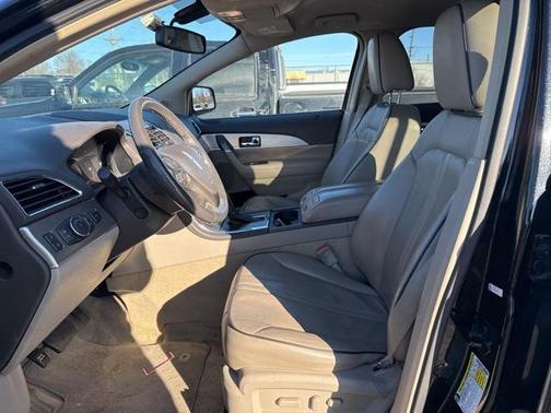 2011 Lincoln MKX Base