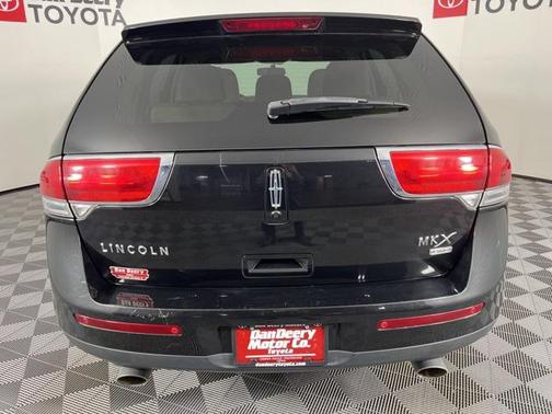 2011 Lincoln MKX Base