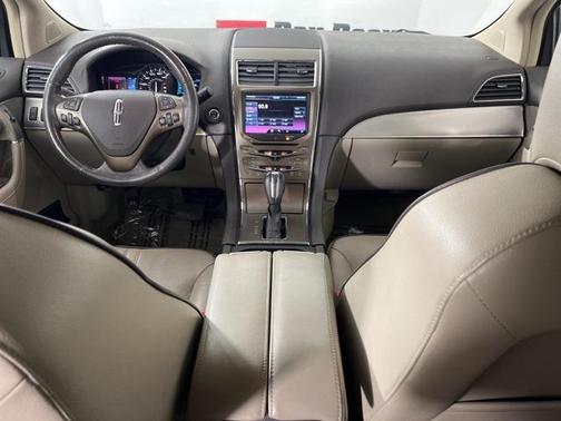 2011 Lincoln MKX Base