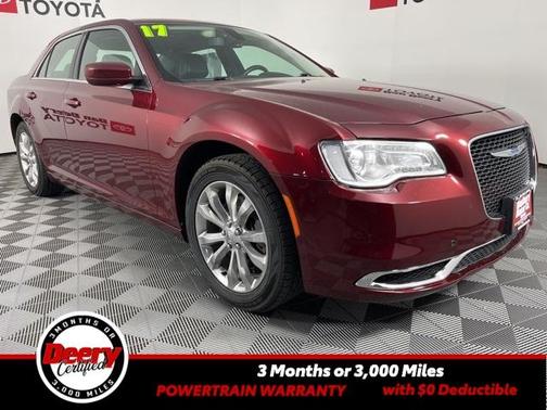 2017 Chrysler 300 Limited