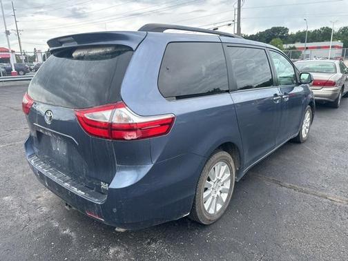 2015 Toyota Sienna XLE Premium