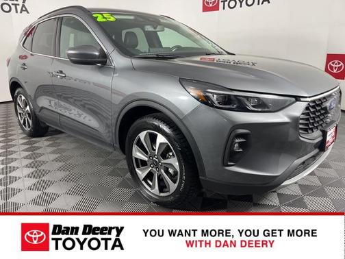 2025 Ford Escape Platinum