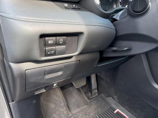 Heavy Metal 2025 Toyota Highlander XLE
