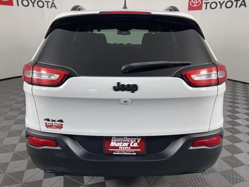 2016 Jeep Cherokee Latitude